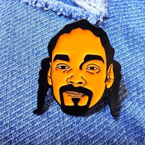 Snoop Dogg Enamel Pin